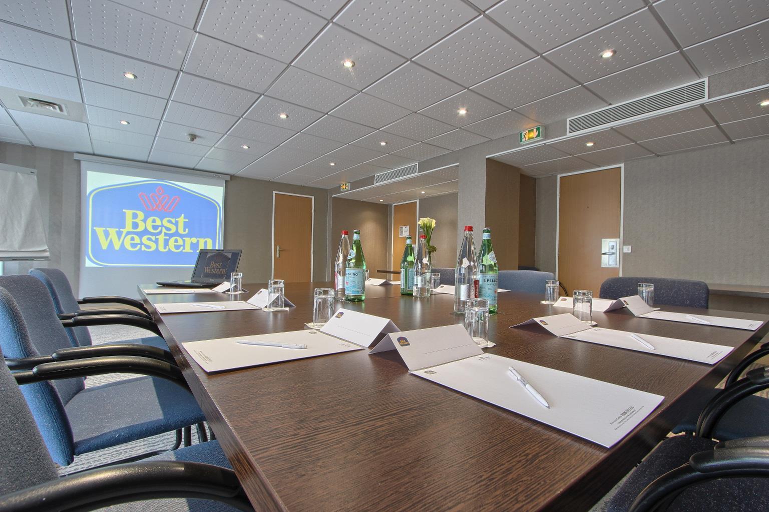רואיסי-אן-פרנס Hotel Inn Paris Cdg Airport מראה חיצוני תמונה